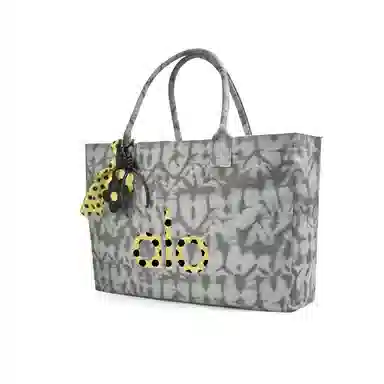 alo yoga Amber Graffiti Tote Bag Large Gray