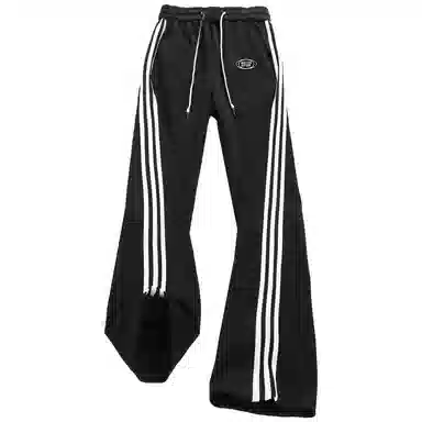 NINETEEN AUTUMN logo