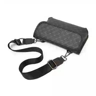 老人头 潮流撞色复古格子轻便实用潮流百搭时尚个性 合成革 斜挎包 男款 黑色