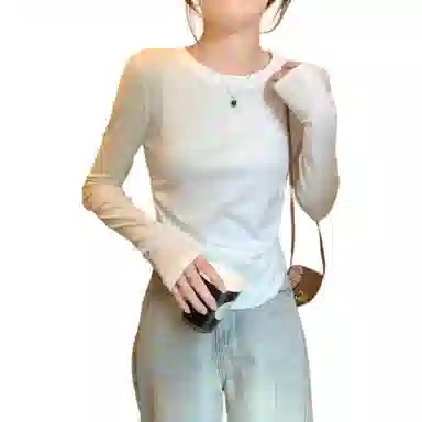 CASTLE WOODS t