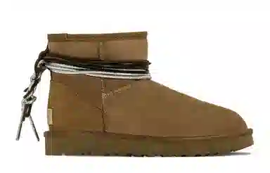 UGG CLASSIC MINI