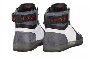 LOUIS VUITTON Rivoli