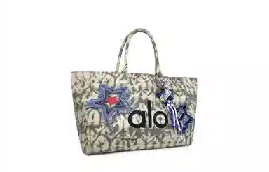 alo yoga Denim Star Tote Bag