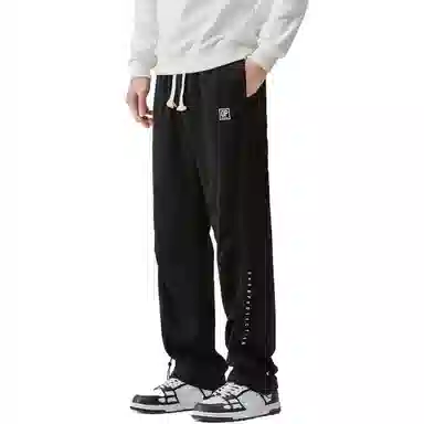 OVERPROTECTION i.tLogo