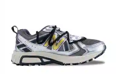 New Balance NB 410 V5 Gold Runner