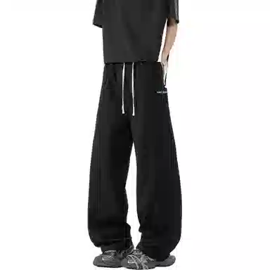 NINETEEN AUTUMN x KADAKADA SUITE