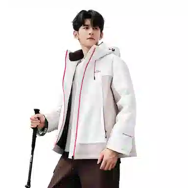 鸭鸭 新山系系列 户外运动轻量化高透湿透气防风雨防水防油污保暖耐磨连帽拼接撞色外套羽绒服 女款