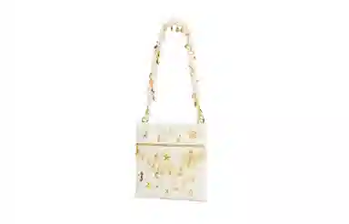 CHANEL 18*9*11cm