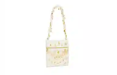CHANEL 18*9*11cm