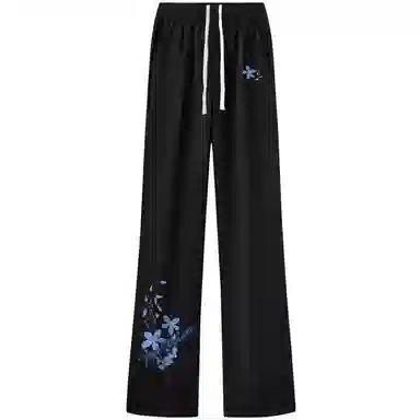 NINETEEN AUTUMN logo