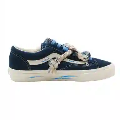 Vans Style 36
