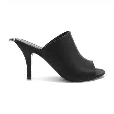 FERRAGAMO Janine T 8.5cm