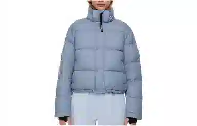 Aritzia TNA Super Puff Shorty