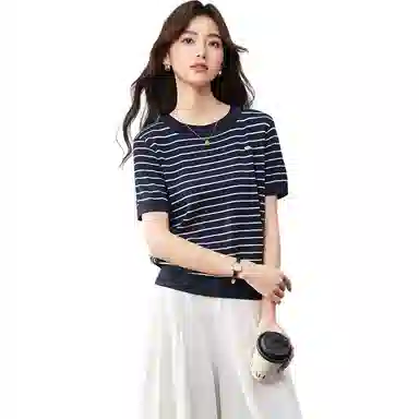 爱依服 韩版时尚通勤条纹休闲风针织衫 女款