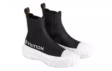 LOUIS VUITTON Squad