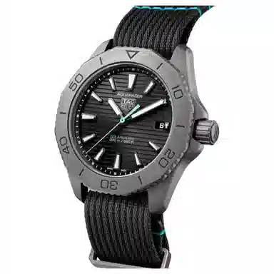 TAG Heuer Aquaracer 40mm Titanium
