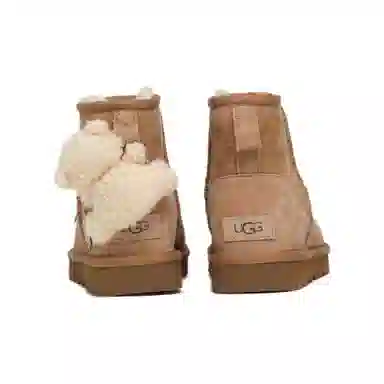 UGG CLASSIC MINI