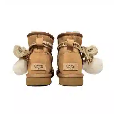 UGG CLASSIC MINI