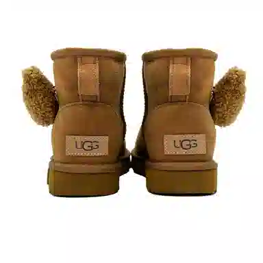 UGG CLASSIC MINI