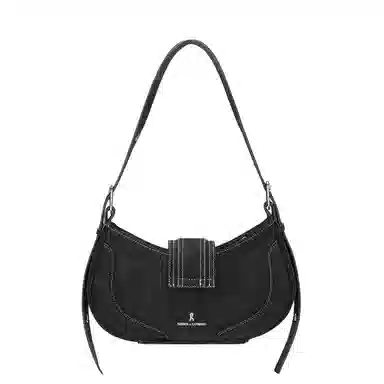 ROBERTA DI CAMERINO Y2K