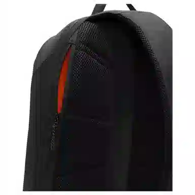 Nike Sportswear Commute