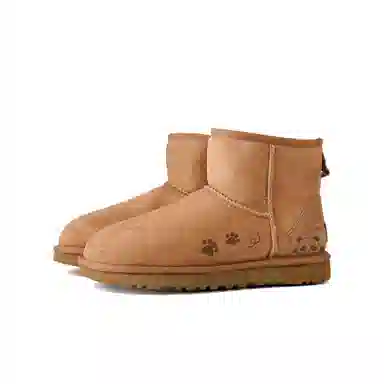 UGG CLASSIC MINI
