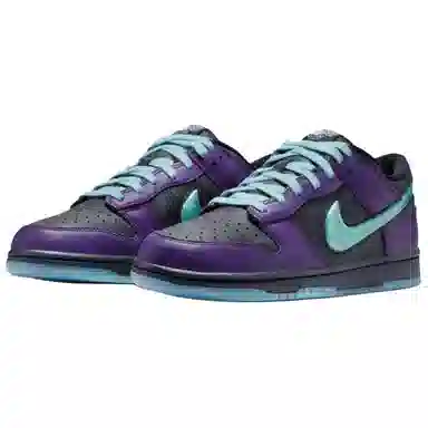 Nike Dunk LTD Halloween