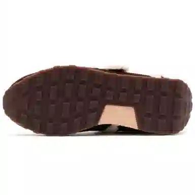 FOOT INDUSTRY Plush Mary Jane