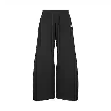 THE SALVAGES FASHION CLUB