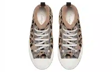 DIOR Walk'n'Dior
