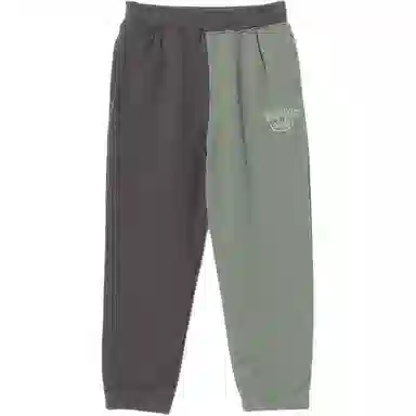 beams FW25 Tuck Smile