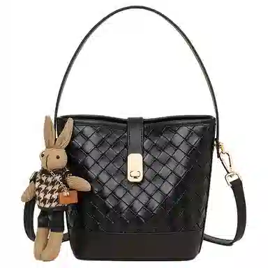 COMELY Bucket Bag Black