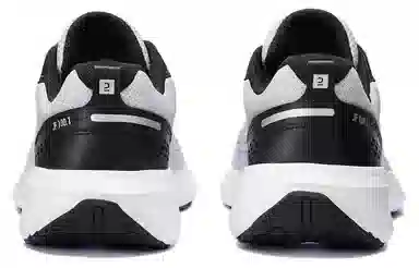 DECATHLON