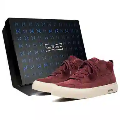 MESUCA Low Top Sneakers
