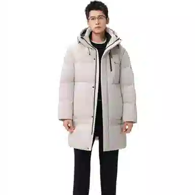 902025