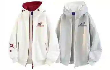 LA'T.WEEKEND 360g Logo