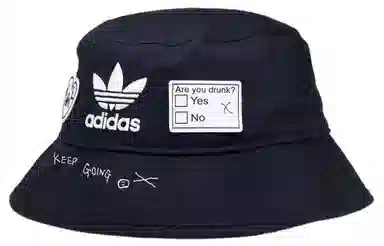 adidas Originals Trefoil Heart Doodle Bucket Hat Black