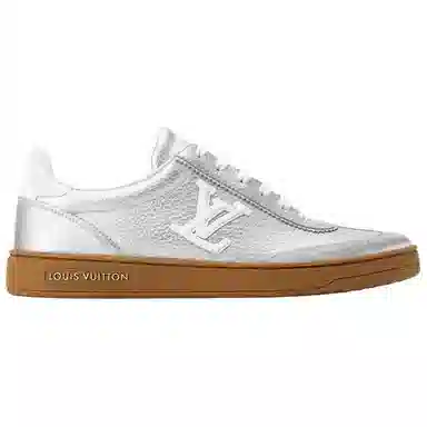 LOUIS VUITTON Frontrow