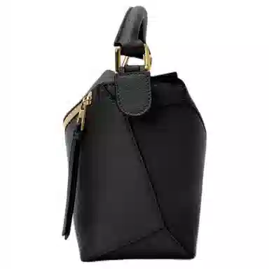 LOEWE Puzzle Edge