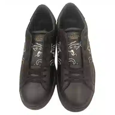 Valentino Tiger Print Low Sneakers Black