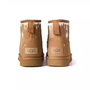 UGG CLASSIC MINI
