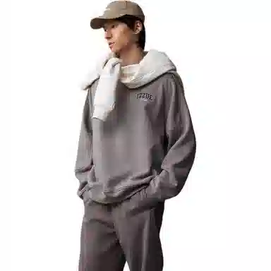 i.tizzue CleanfitLogo