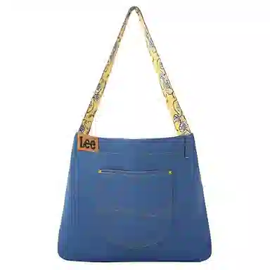 Lee Tote