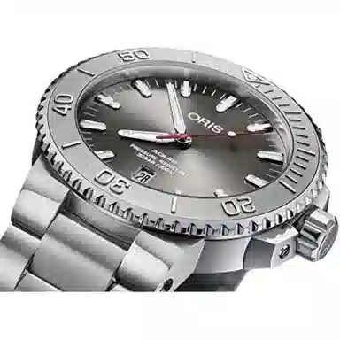 Oris 300 43.5mm 73377304153MB