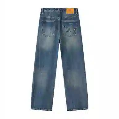Lee Cooper