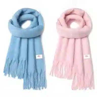 【文艺出片】 浪莎 超有氛围感加厚纯色马海毛围脖百搭流苏设计保暖披肩 心动礼盒装 聚酯纤维 绒线围巾 男女同款情侣款