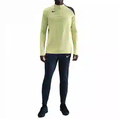 Nike Dri-Fit Total 90