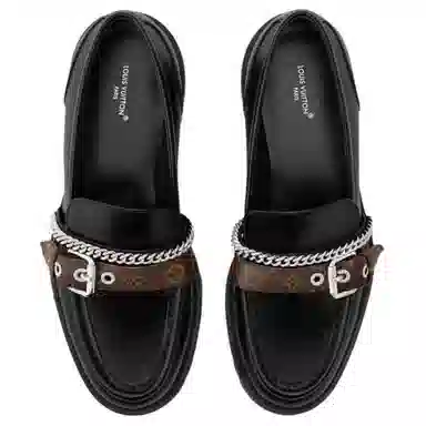Louis Vuitton District Loafer Black