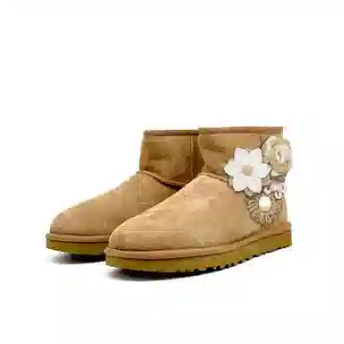 UGG CLASSIC MINI