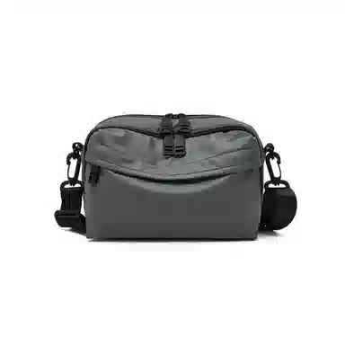 老人头 时尚潮流简约轻便出行单肩休闲百搭通勤包  人造革 斜挎包 常规 男女同款情侣款 黑色/米白色/深灰色